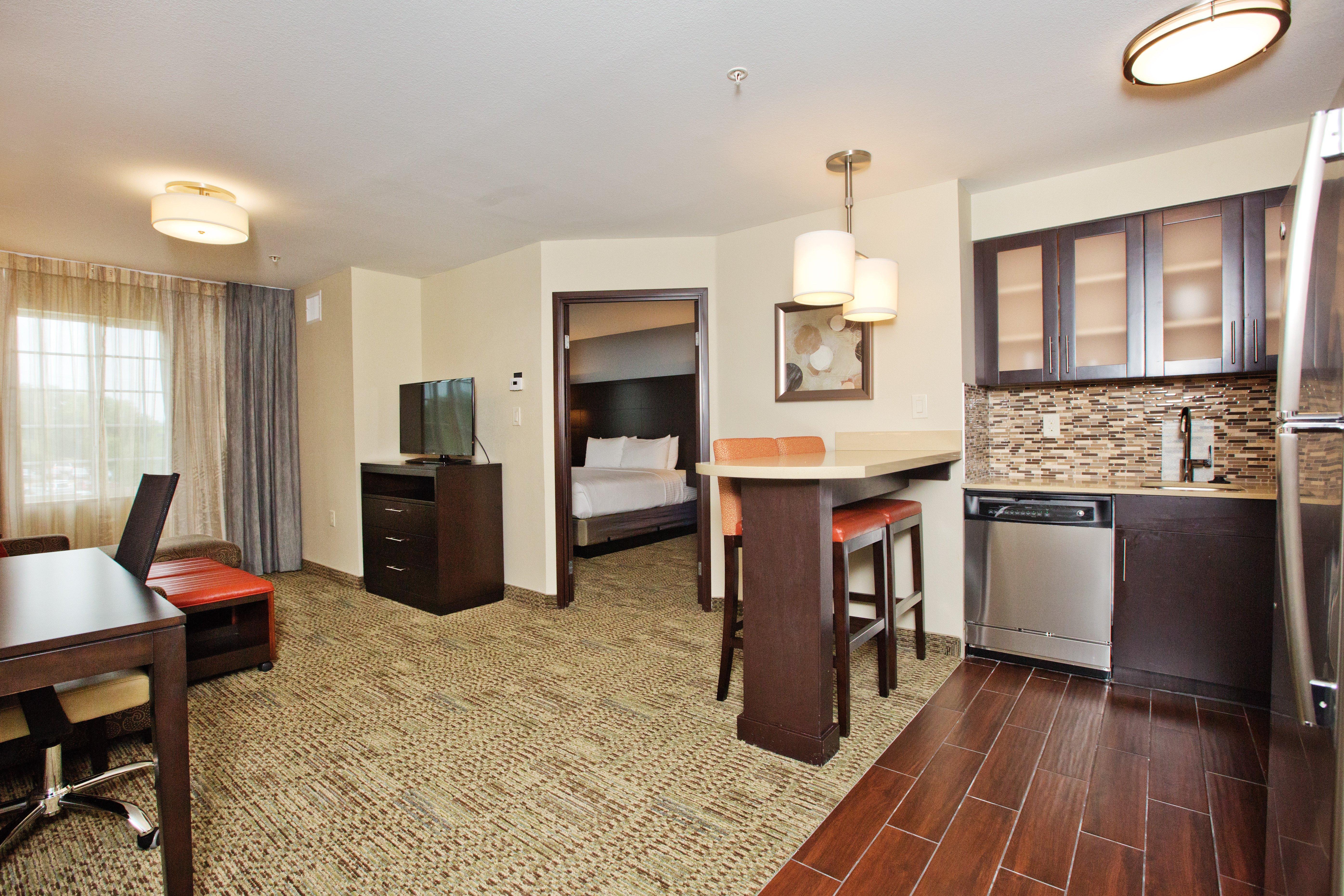 Staybridge Suites Austin South Interstate Hwy 35 By Ihg מראה חיצוני תמונה