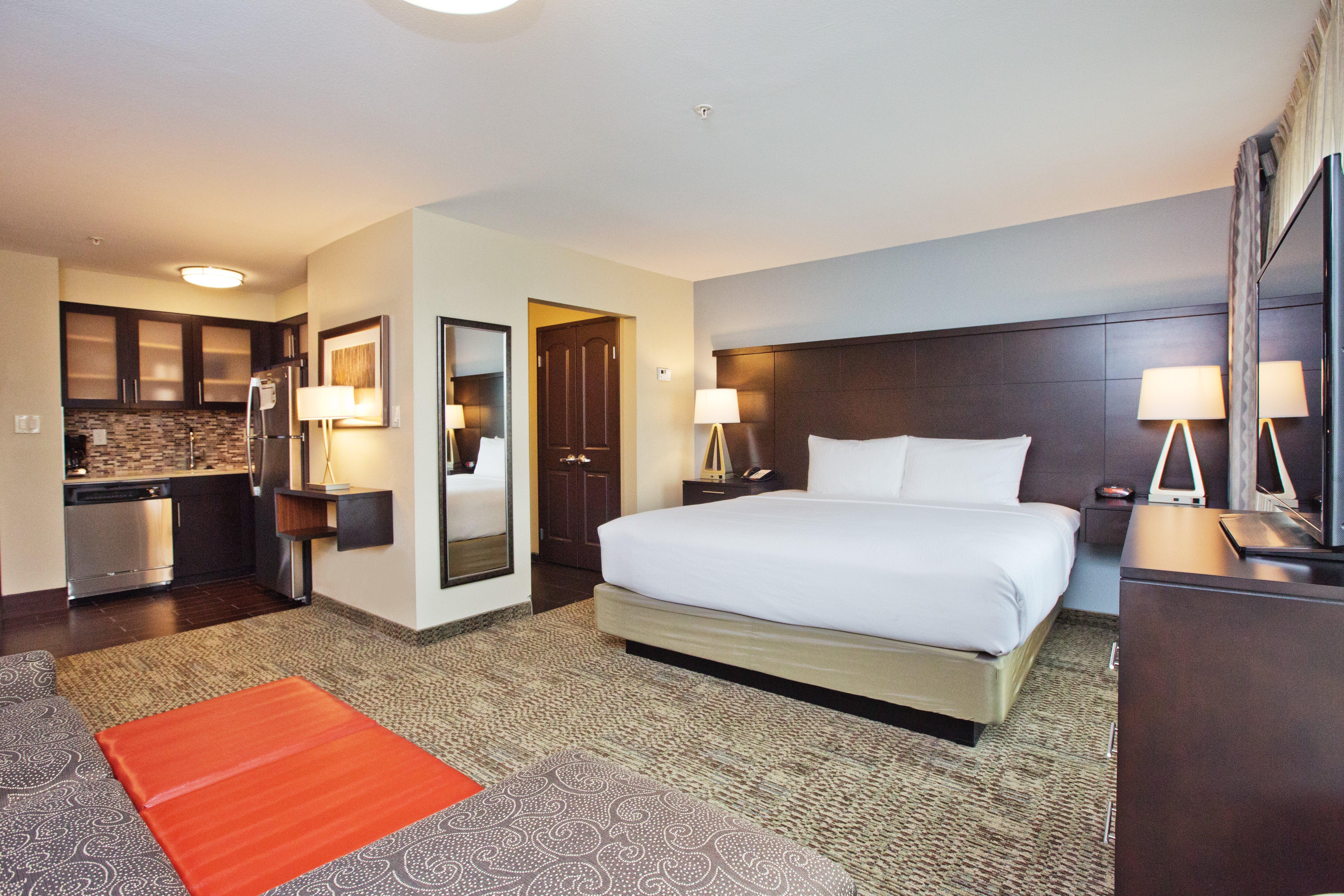 Staybridge Suites Austin South Interstate Hwy 35 By Ihg מראה חיצוני תמונה